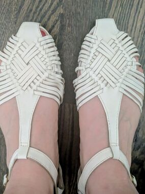 Ecote Cream Woven T-Strap Sandals